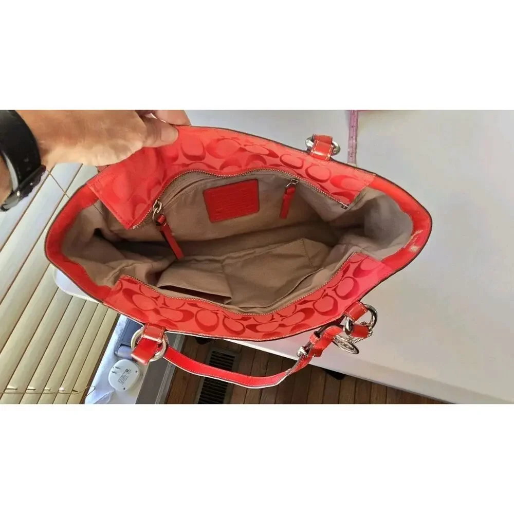 COACH Y2K Vintage Signature East West Gallery Shoulder Bag Vibrant Red